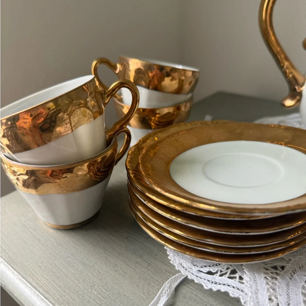 KPM White Gold Trim Tea Set 6 Cups/Saucers, Teapot, Creamer & Sugar Bowl - Picture 3 of 7